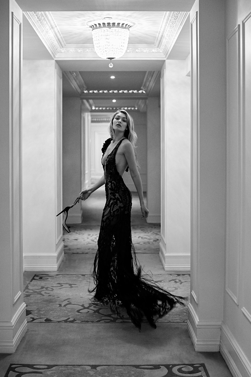 Fashion Model Hottie Gigi Hadid - Pic #13