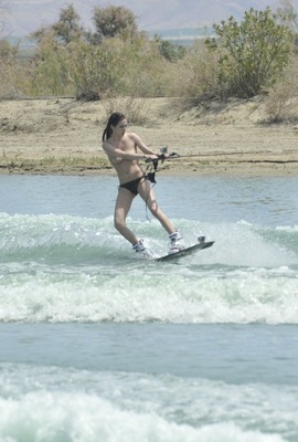 Naked WakeBoarding - Pic #12