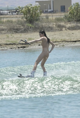 Naked WakeBoarding - Pic #14
