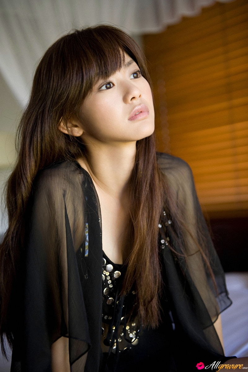 Hot Japanese Girl Stipping for Allgravure - Pic #13