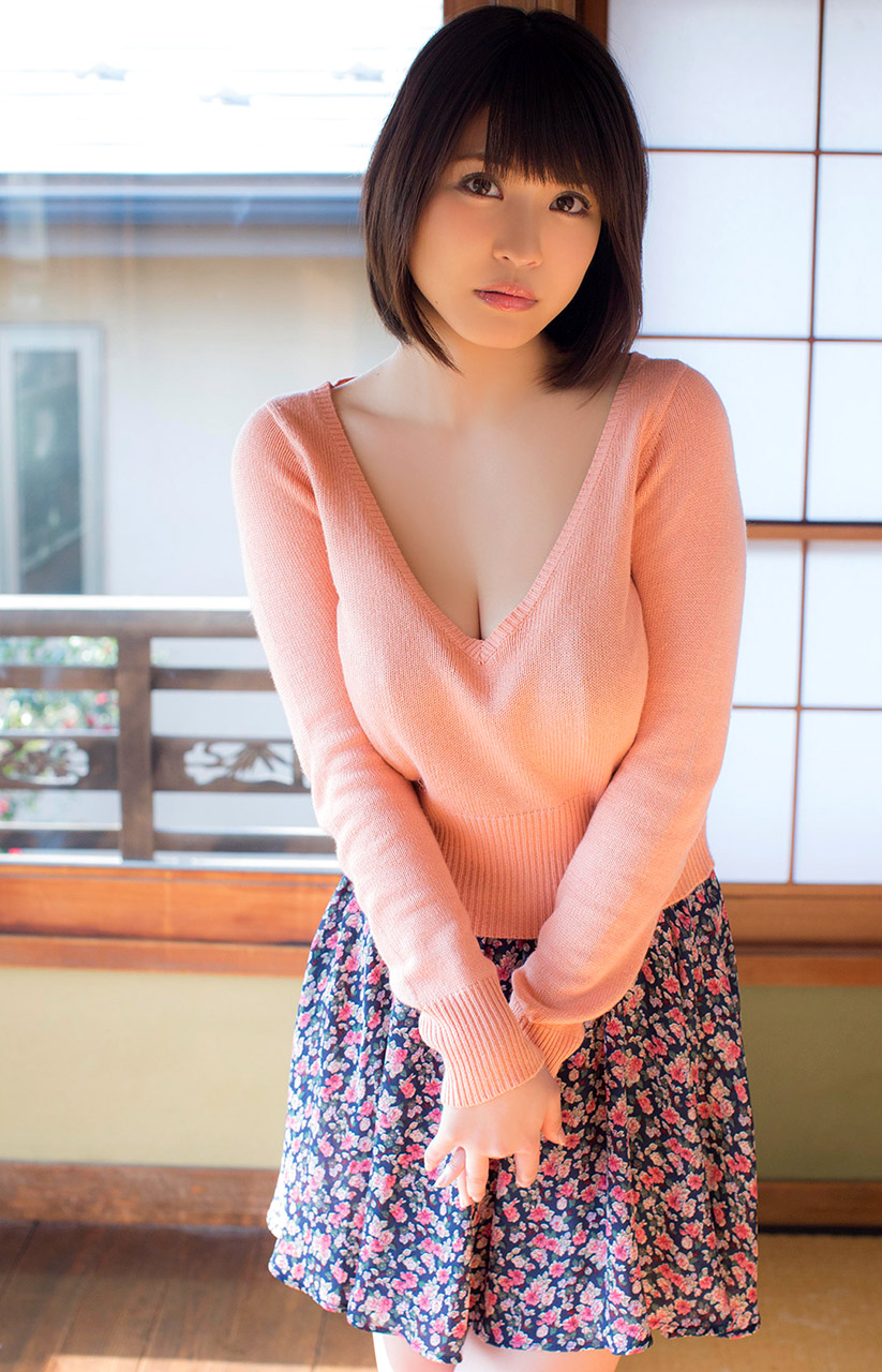 Beautiful Busty Asian Babe Asuka Kishi Via AllGravure - Pic #2
