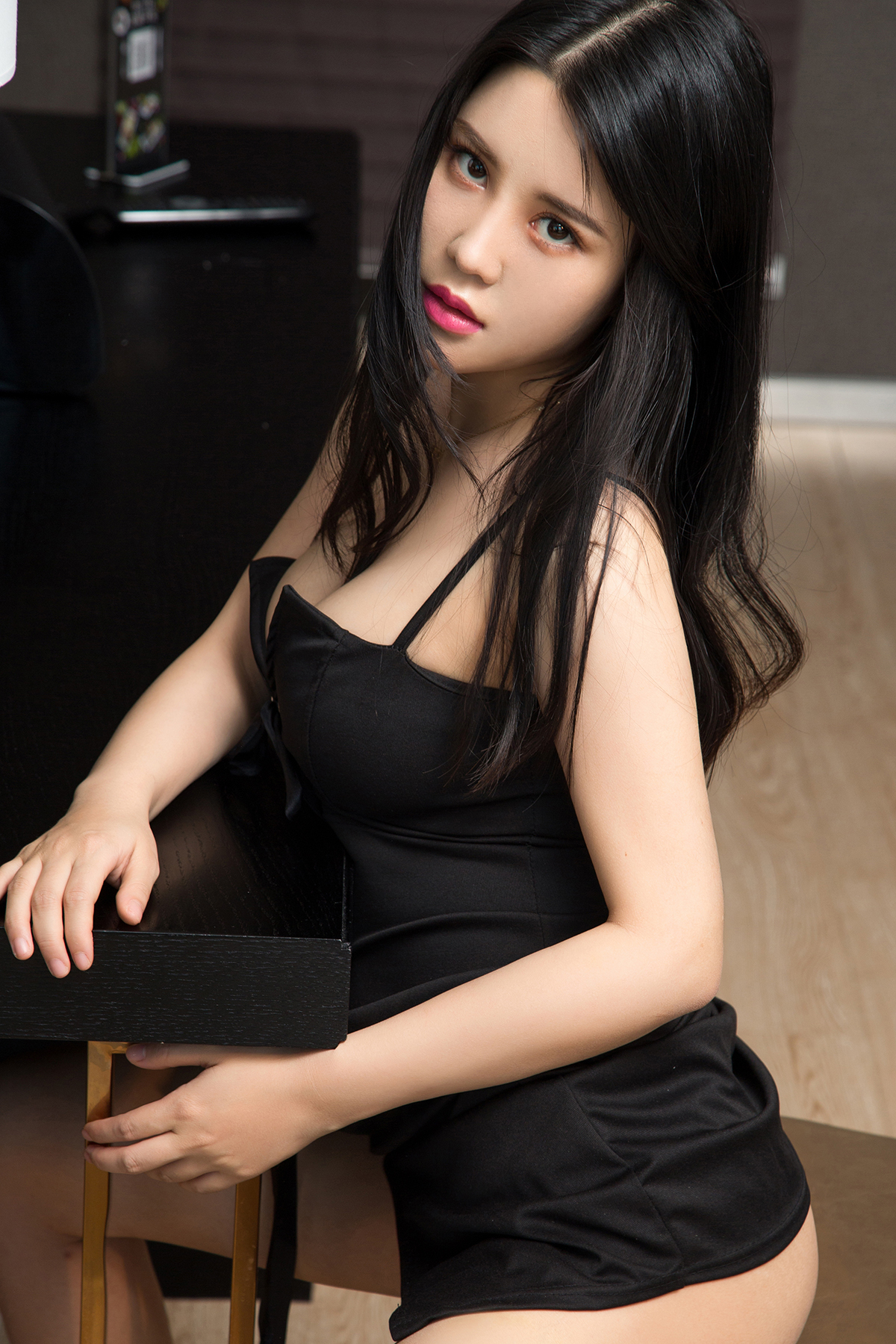 'Cute Asian Doll' with Sukki via All Gravure - Pic #13