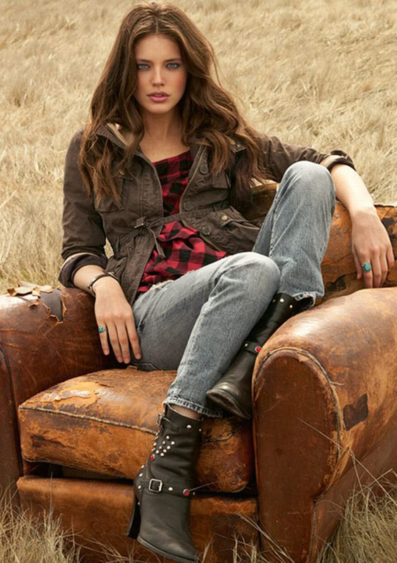 Emily Di Donato for The Celeb Matrix - Pic #0