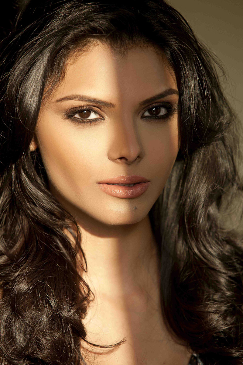 Sherlyn Chopra for CelebMatrix - Pic #14