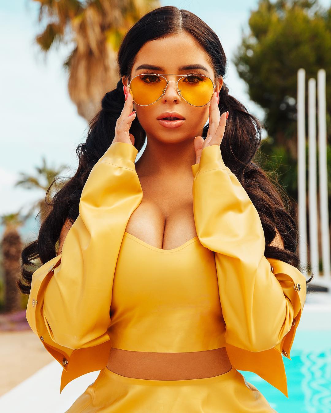 Demi Rose Mawby Candids 2017 - Pic #13