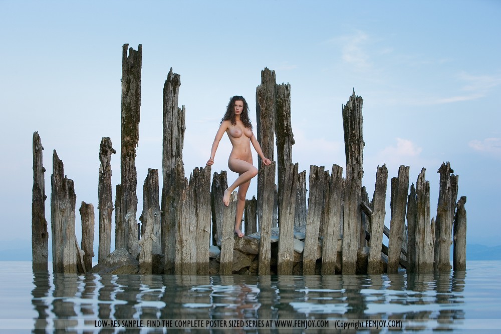 Pussy In The Lagoon - Pic #16