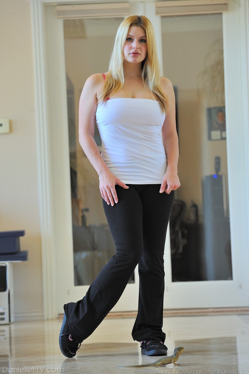 Busty Danielle opens up for you - Pic #21