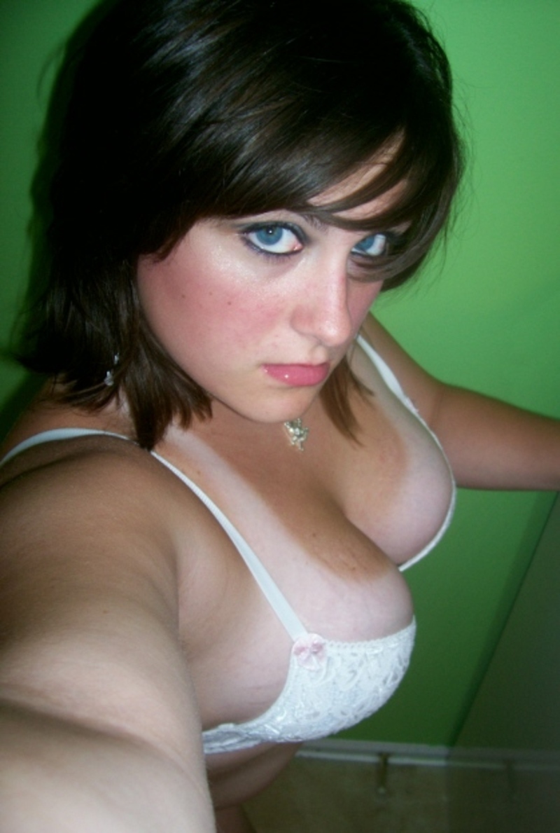 Random Busty Girlfriend Collection - Vol 3 - Pic #8