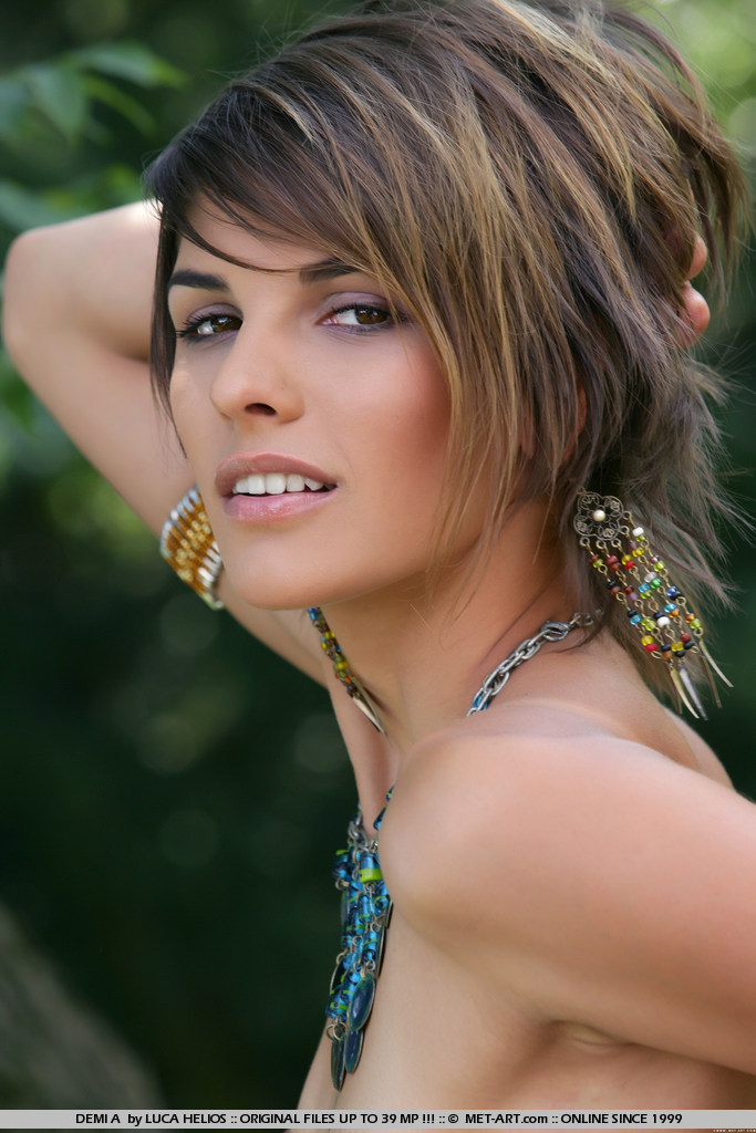 Sweet Slender Babe - Pic #6