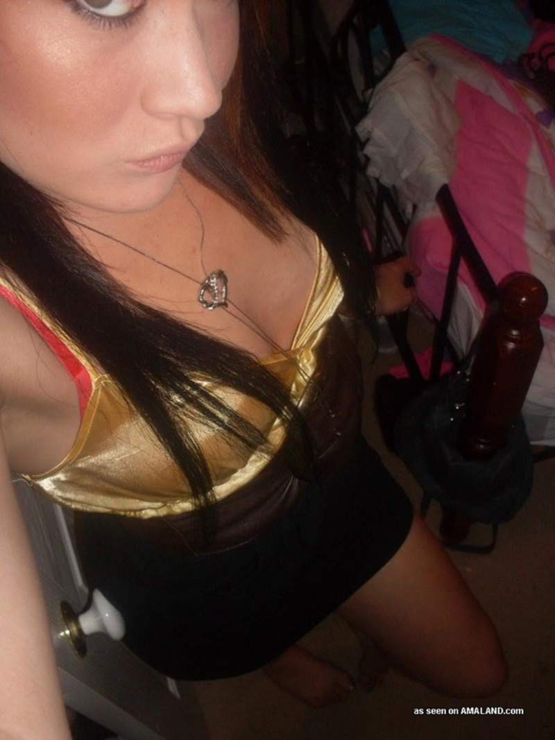 AmaKings ObsessedWithMySelf Amateur Cousins Show Their Sexiness - Pic #1