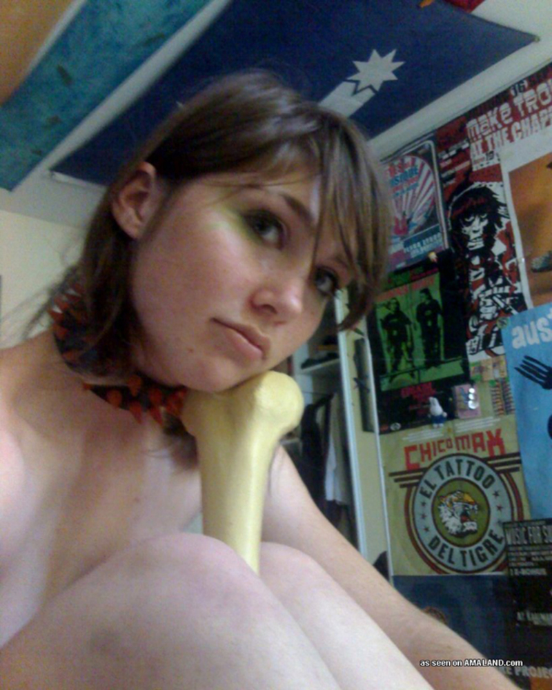 Amakings ObsessedwithMySelf  Sleazy Gertrude Plays with Cam - Pic #7