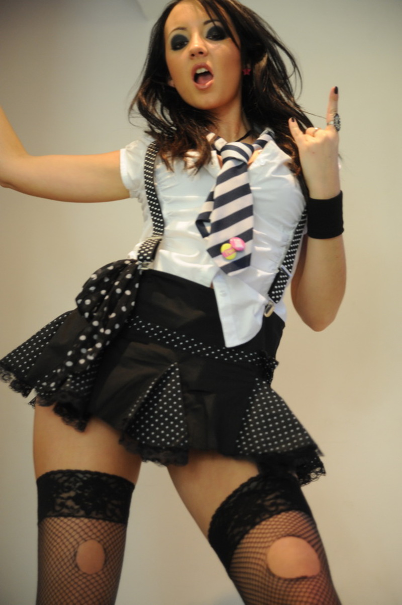 Sluty As You can Be At St Mackenzies - Pic #8