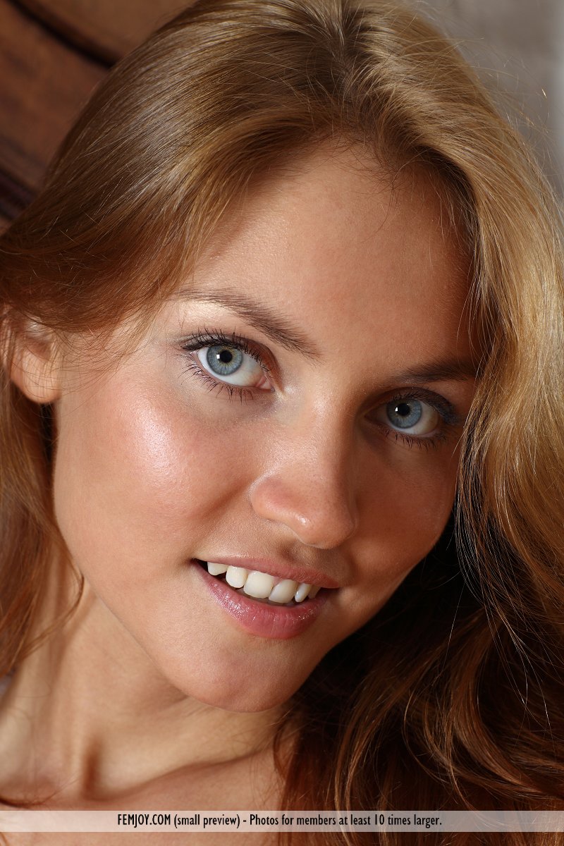 Femjoy Sexy Babe Kira B - Dreams - Pic #6