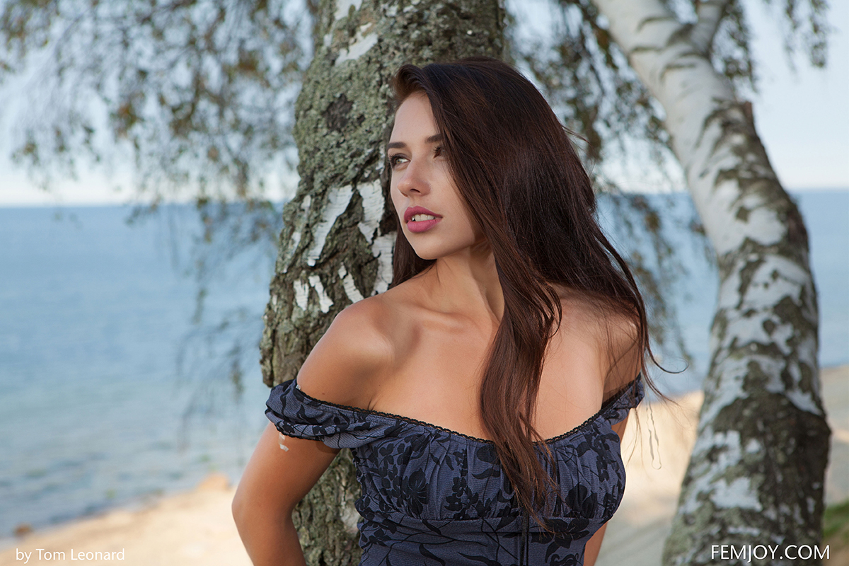 Niemira Via Femjoy - Pic #6