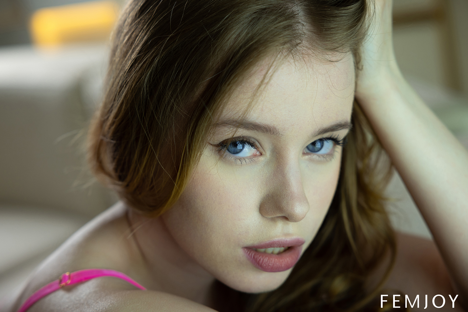 'Pink Neon' with Lollipop via Femjoy - Pic #0