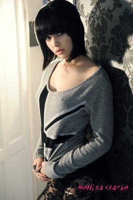 Glamorous Teen Mellisa clarke in Black Lace Pants - Pic #00