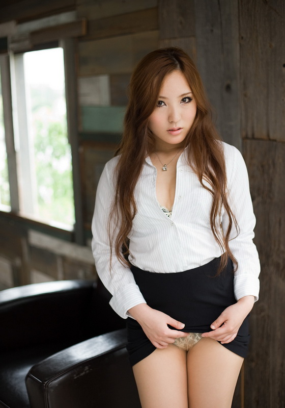 Rin Fujisawa Undressed - Pic #5