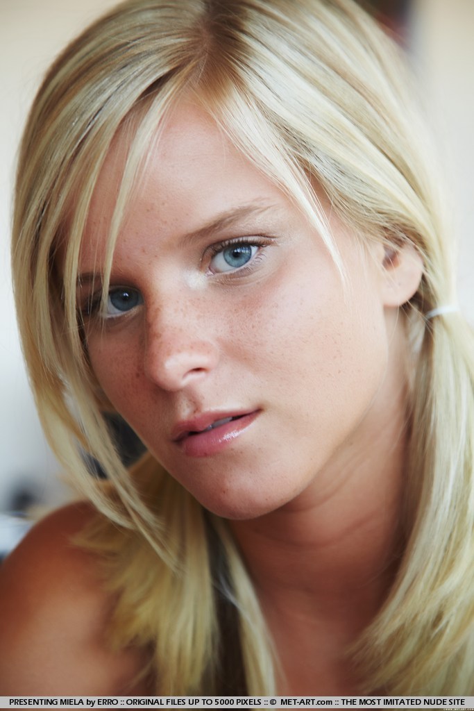 pretty bitch By Metart - Pic #17