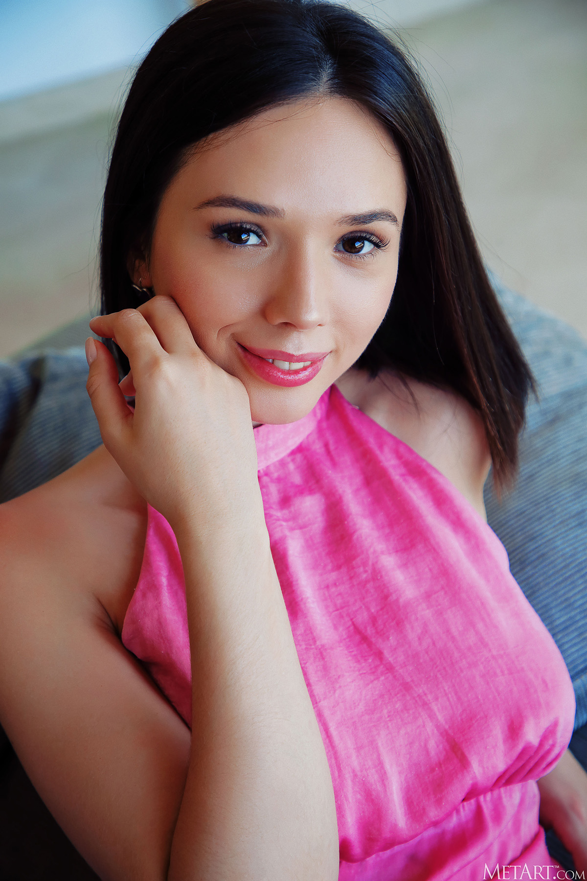 'Cute Brunette Newcomer' with Eve Sweet via Met-Art - Pic #0