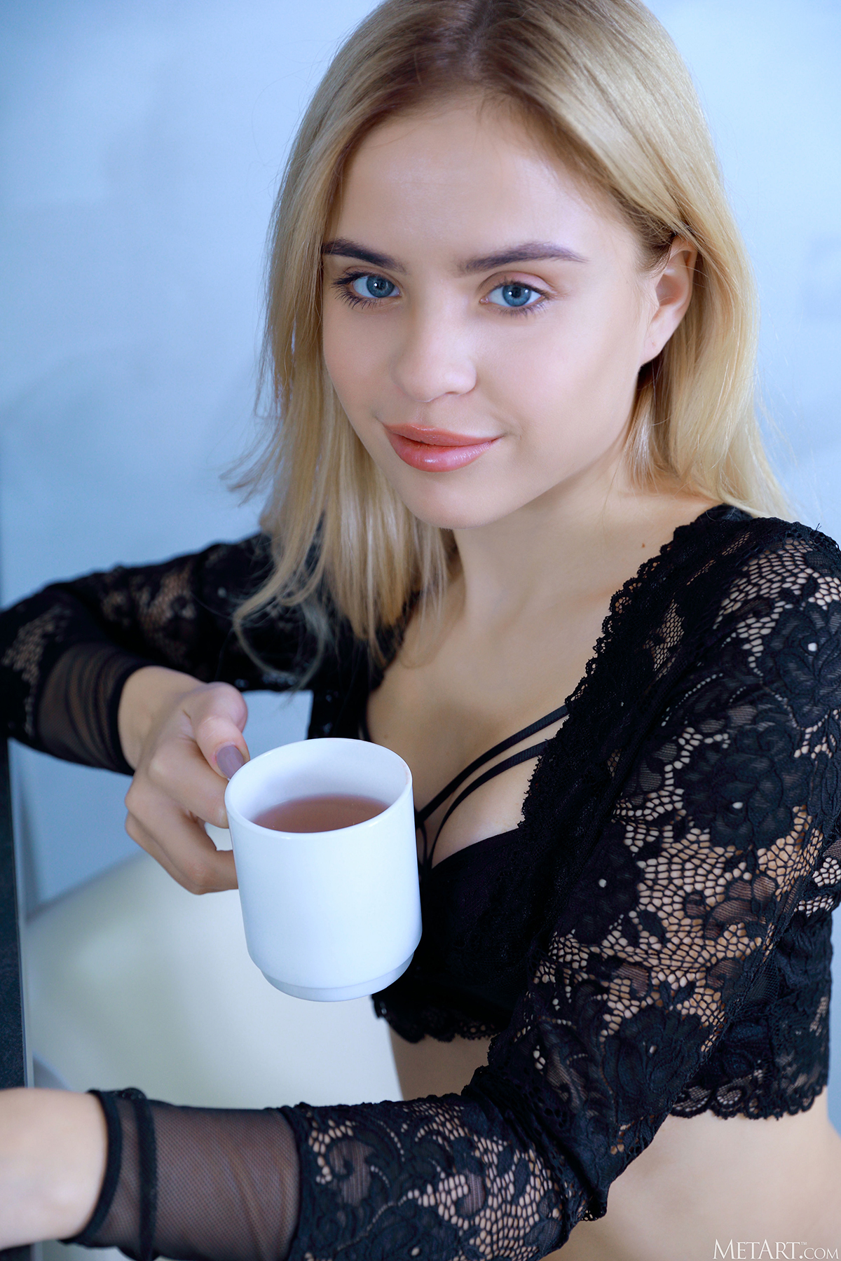 'Supercute Blondie' with Monika Jelolt via Met-Art - Pic #9