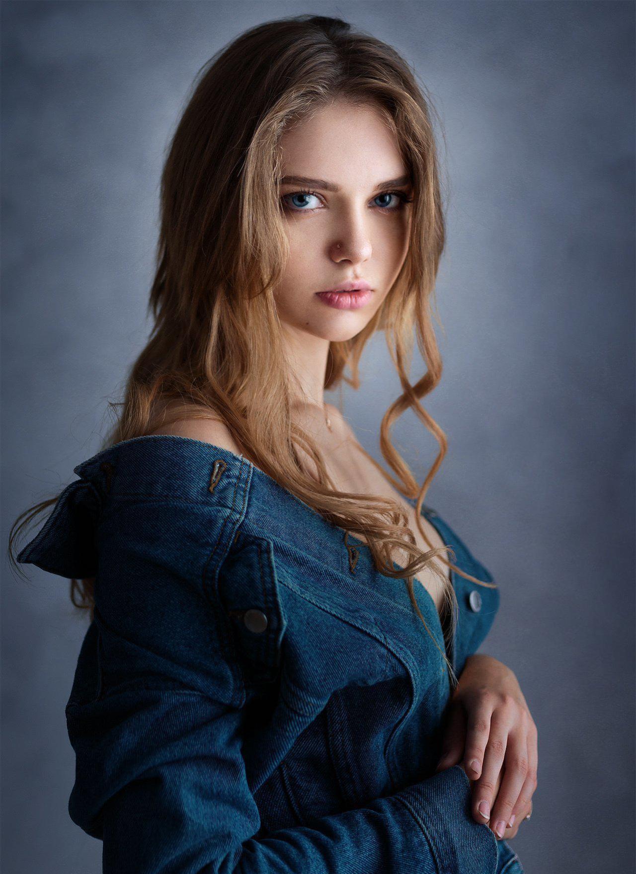 'Russian Beauty' with Nastya Yumasheva via Mr Skin - Pic #4