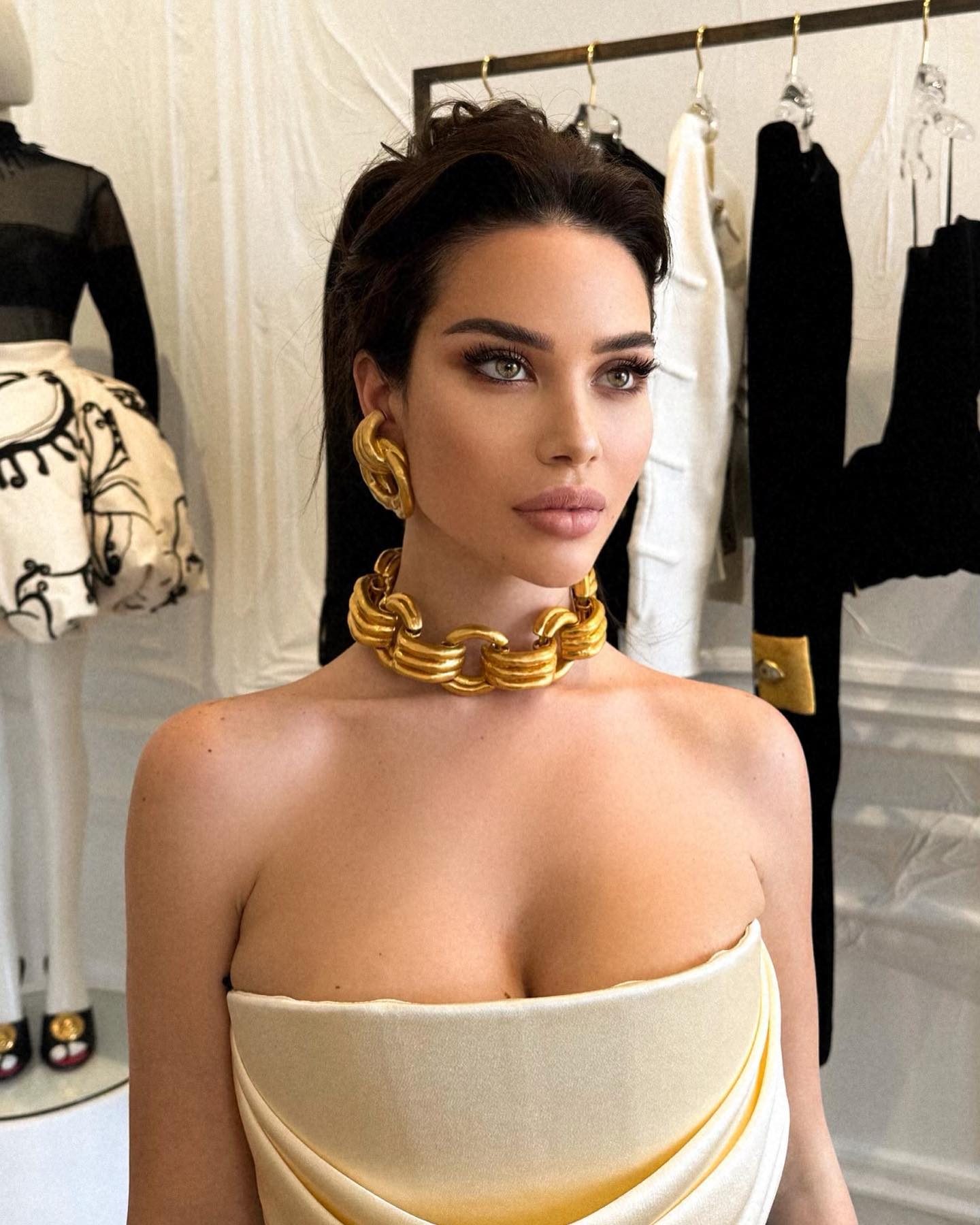 'Miss Universe 2023' with Endi Denmeri via Mr Skin - Pic #3