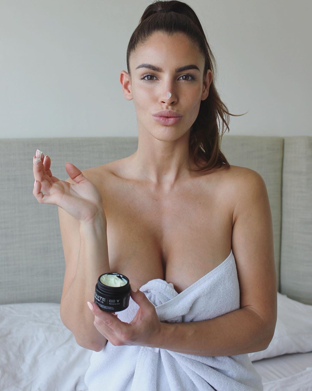 'Nude Pics' with Lucia Javorcekova via Photodromm - Pic #11