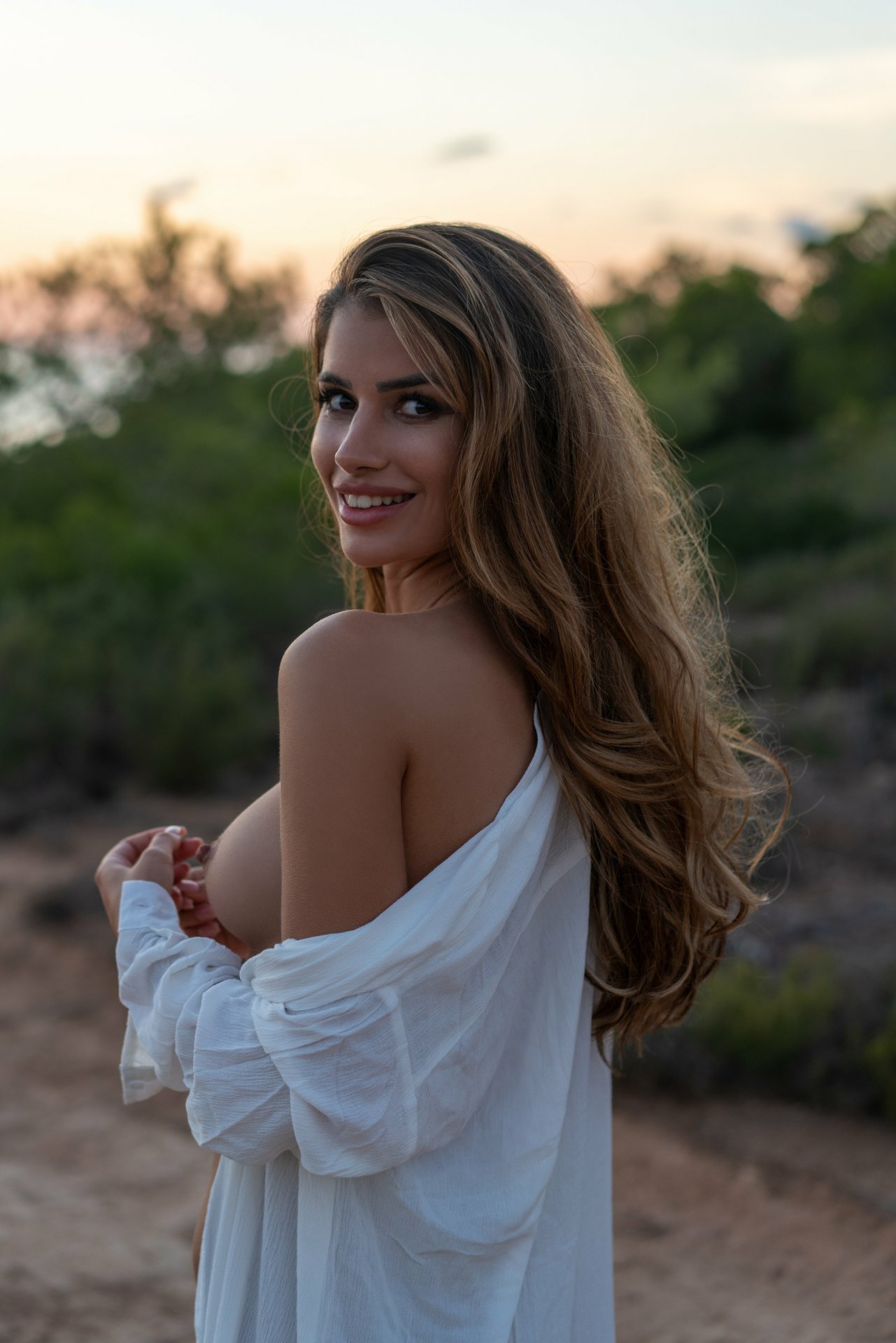 'German Beauty' with Laura Schultz via Playboy Plus - Pic #2