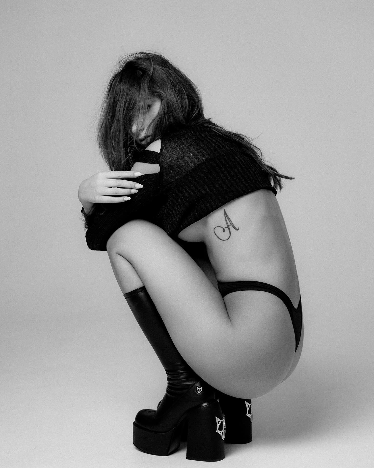 'Playmate April' with Greta Thiesen via Playboy Plus - Pic #3