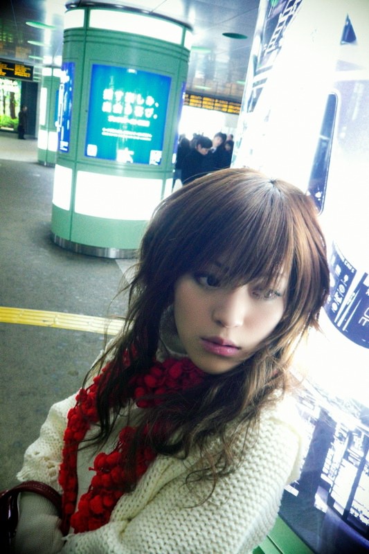 Japanese av idol Azusa Itagaki schoolgirl - Pic #13