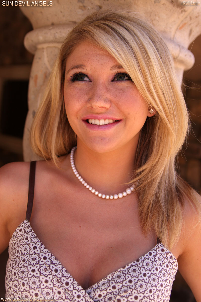 Kali Lane for Sun Devil Girls - Pic #8