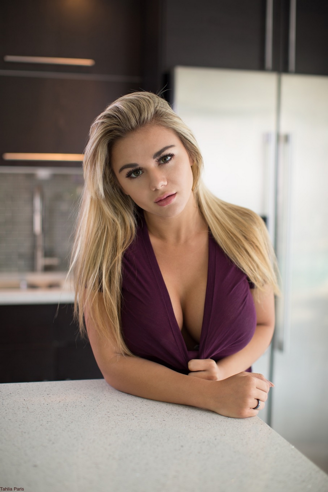 Tahlia Paris Kitchen Strip - Pic #0