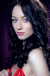 Zsanett Tormay via Met-Art