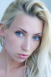 Errotica Archives Adele