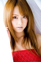Sexy Japanese av idol Akiho Yoshizawa