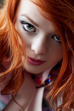 Lass in Schools out for Suicide Girls