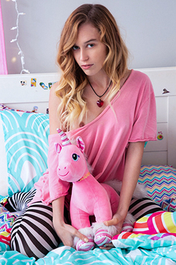 Samantha Styles In Unicorn