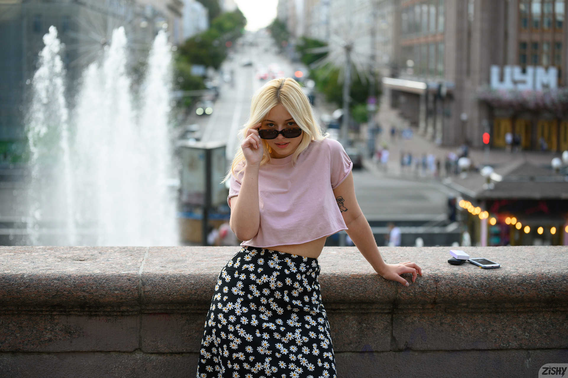 'Lovely Blondie' with Bianca Bell via Zishy - Pic #1